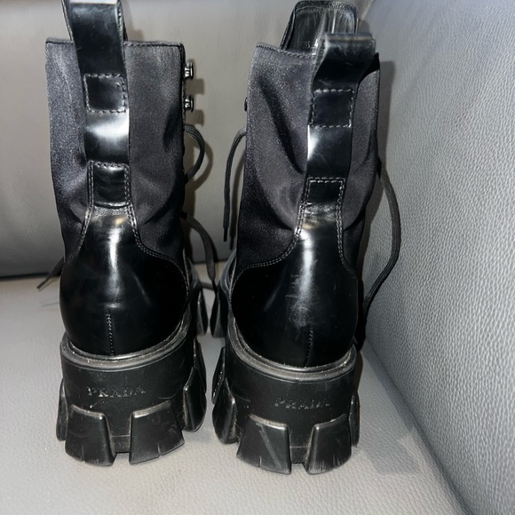 💯 Auth Prada combat boots size 10.5/ size 41 - Picture 5 of 7